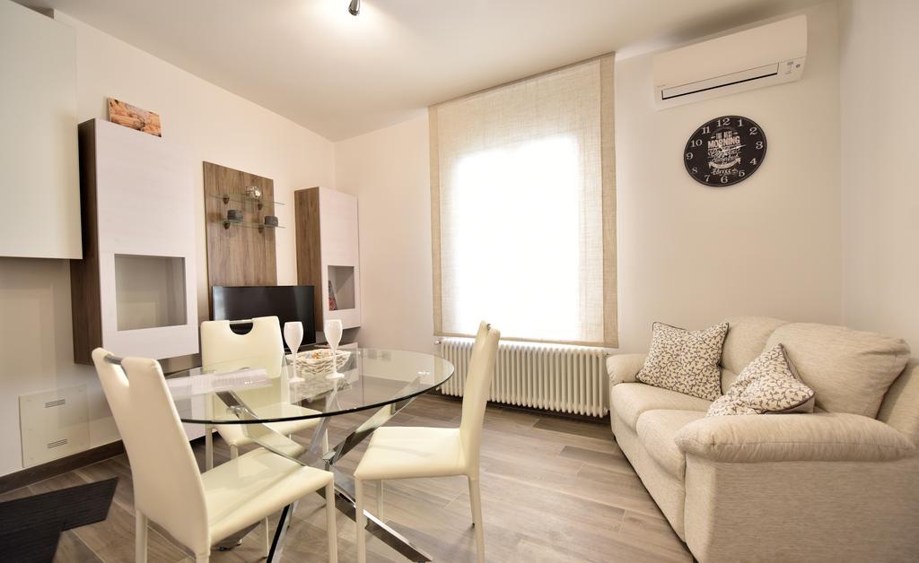 Andrea Luxury Apartments - D'Azeglio Bologne Extérieur photo